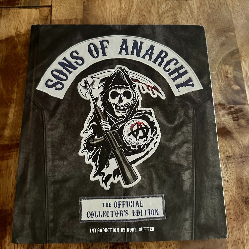Sons of Anarchy The Official Collectors Edition Book Plus Comic Book